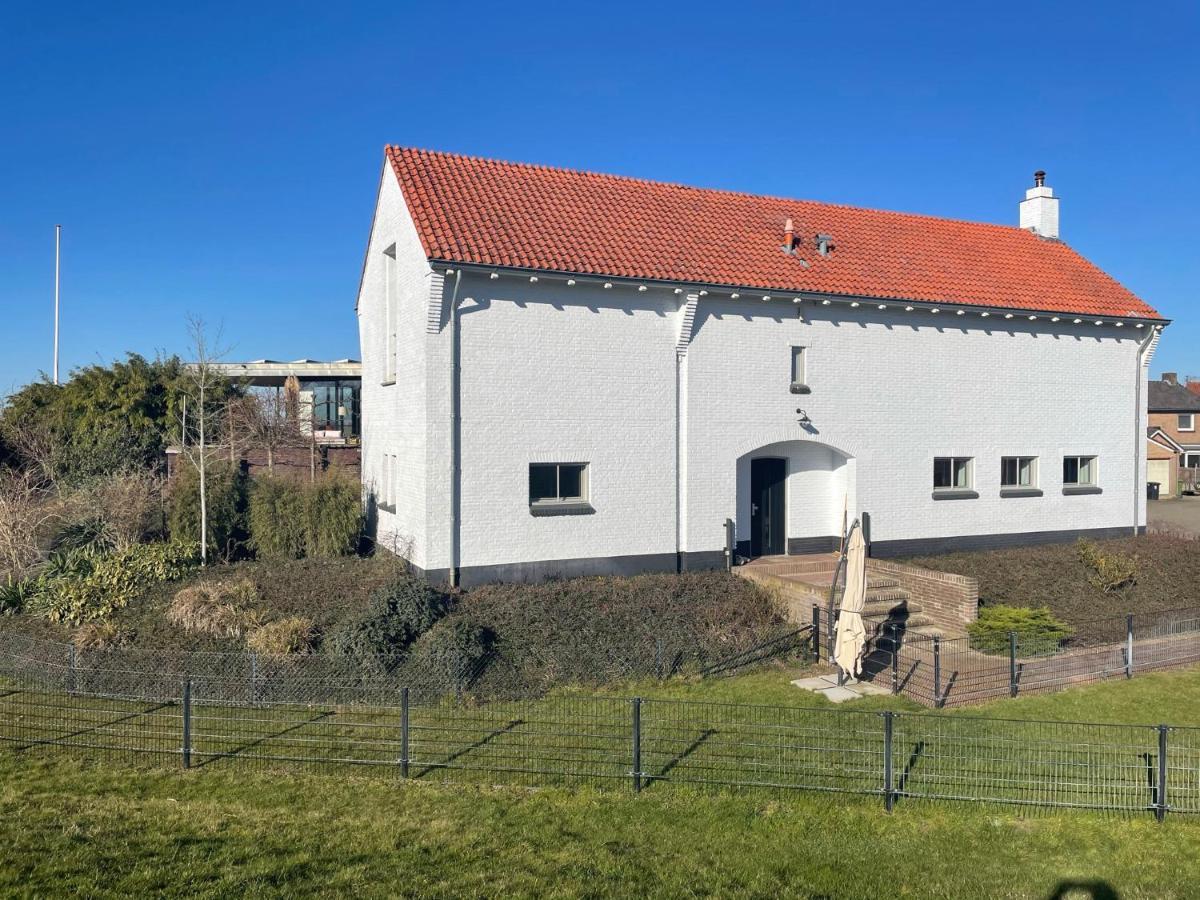 B&B Pompgebouw Aan De Rijn Tolkamer Εξωτερικό φωτογραφία