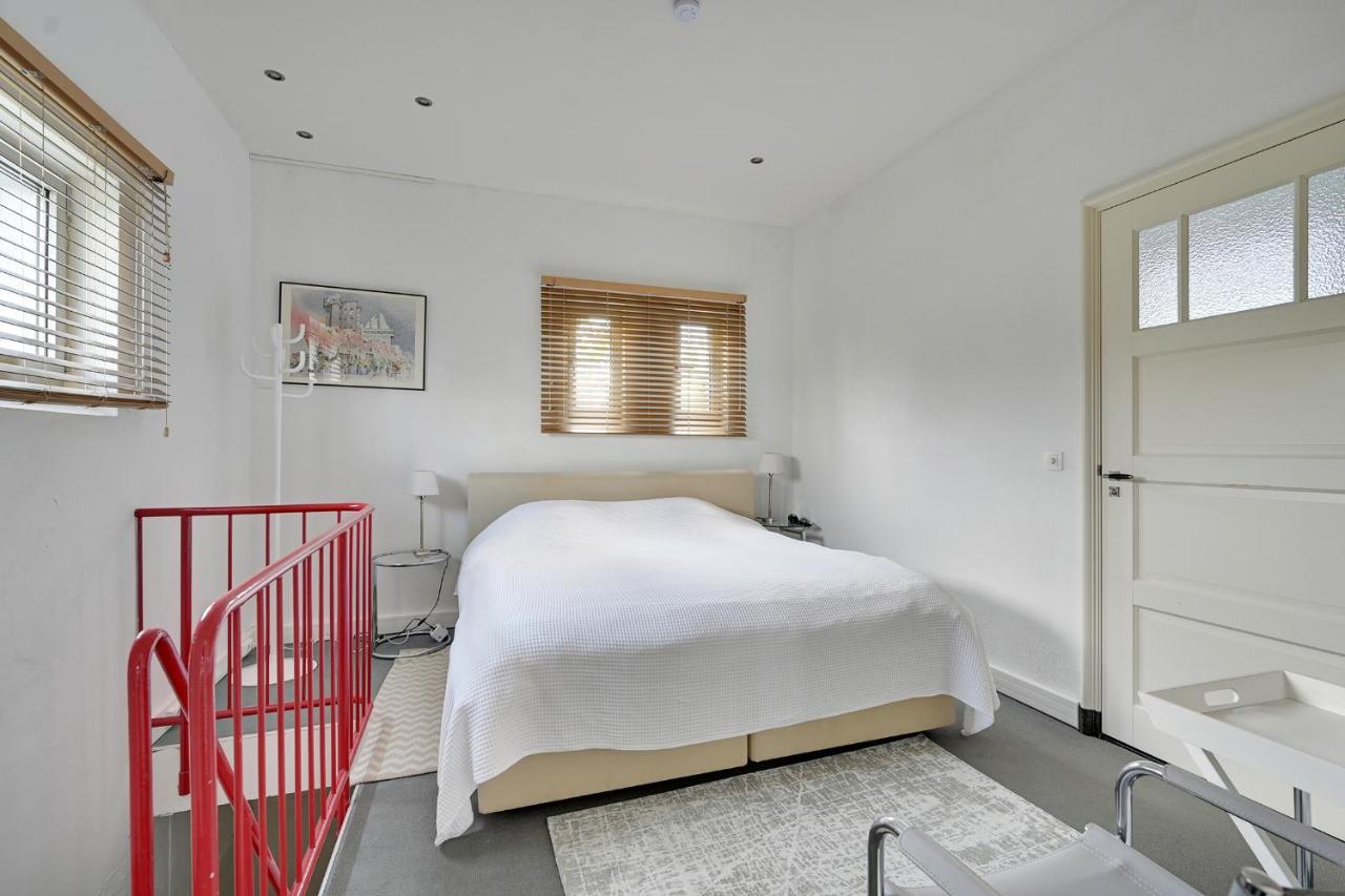 B&B Pompgebouw Aan De Rijn Tolkamer Εξωτερικό φωτογραφία